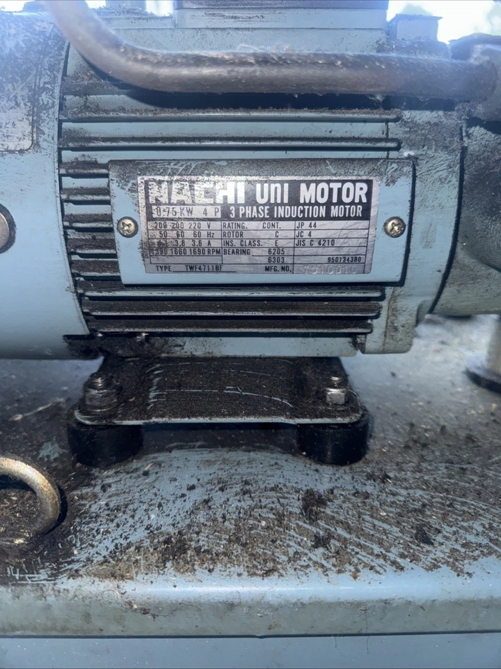 BOMBA NACHI UNI UVM-1a-0a4-0.7-4-10 0.75KW 4P TIPO TWF4711bf MOTOR BOMBA HIDRÁULICA Foto 2 de 4