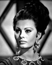 The Fall of the Roman Empire Unsigned Photo - Sophia Loren *21