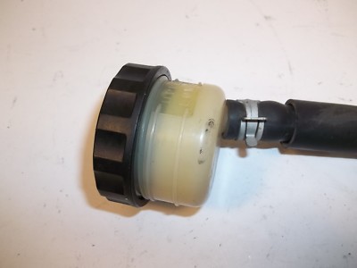 KAWASAKI 93 ZX7R NINJA REAR MASTER CYLINDER RESERVOIR 43078
