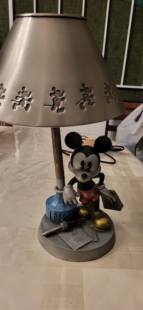 テーブルスタンド Disney - 2000s Mickey Mouse Lamp Disney - 2000s Mickey Mouse Lampの通販 by champ ｜ディズニー