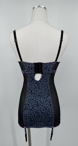 Vestido camisón Victoria's Secret para mujer denim estampado de leopardo liguero 34B *Leer - Imagen 3 de 11