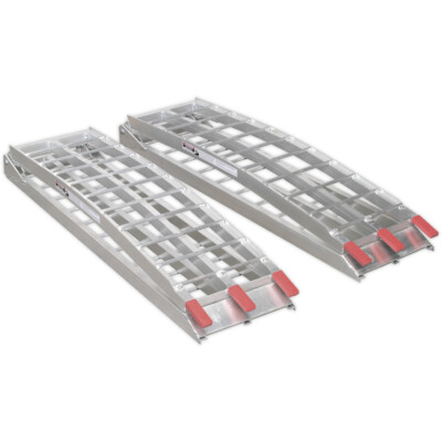 PAAR Aluminium Auffahrrampen - 680 kg Tragkraft pro Paar - klappbare Ausführung
