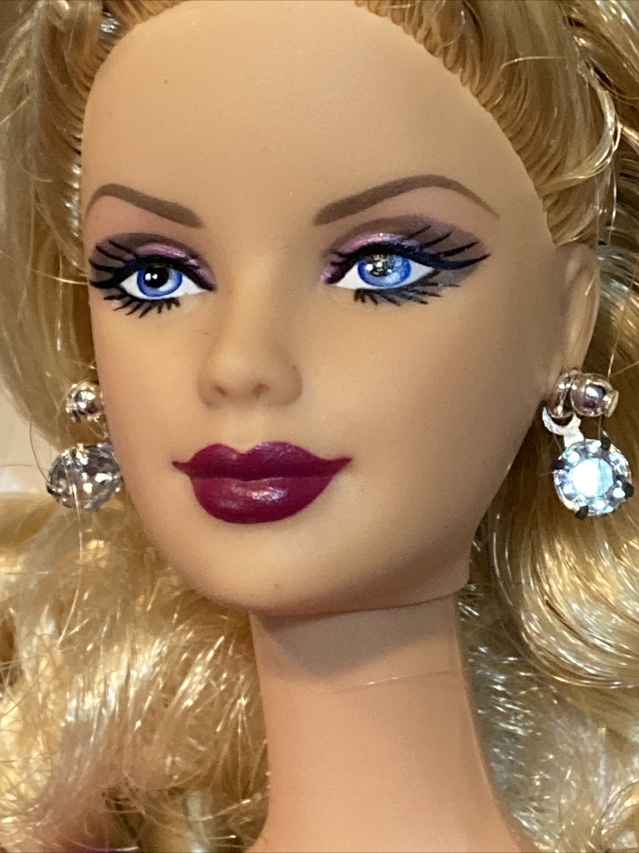 Peluche barbie Serafina 2004 Mattel Barbie Princesse et le