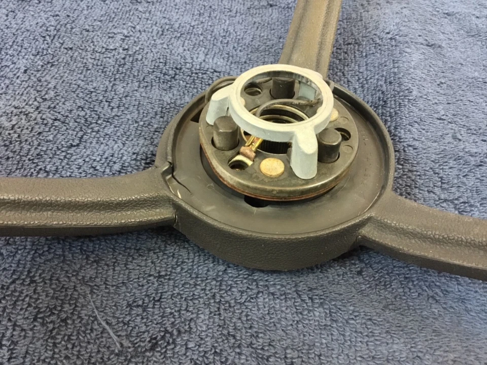 71 72 73 74 Charger Roadrunner GTX B Body A Body Black Steering Wheel 3467474 - Image 4 of 4