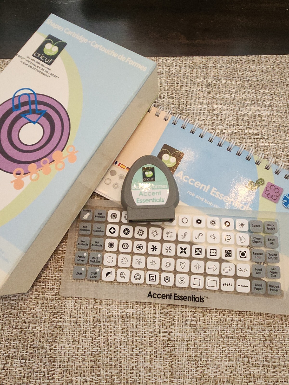 Cricut Cartridge ACCENT ESSENTIALS Gently Used Complete! eBay