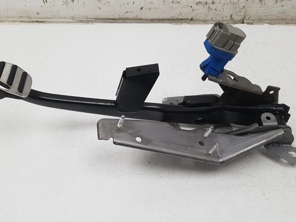 PEDAL FRENO VOLVO C30 S40 V50 C70 2004-2014 VOLVO PARTE NO. 30776769 Foto 4 de 4