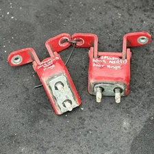 Suzuki Splash 2008-14 N/S/R Passenger Rear Door Bottom And Top Hinges Set