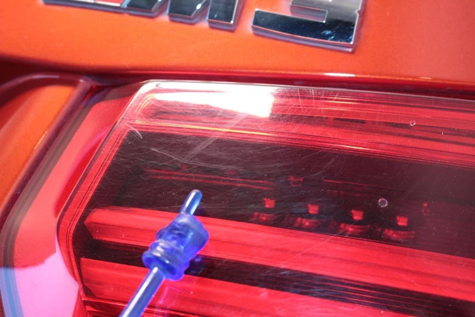 Conjunto tapa maletero trasero rojo doble turbo BMW M3 3,0 L 15-17 Foto 2 de 4