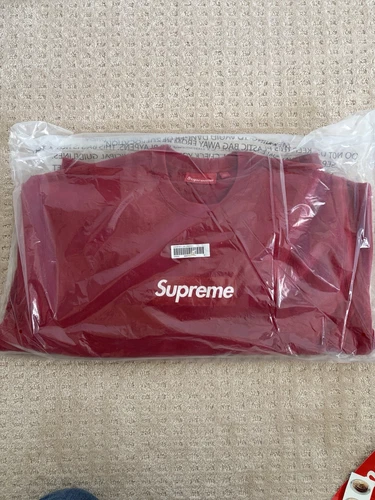 Logo Supreme Washed Box col rond (M) rouge SS25 *PRÊT À EXPÉDIER*