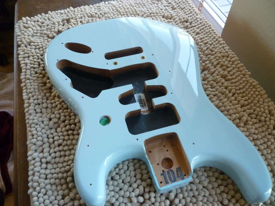 Fender Player Stratocaster Strat Body Sonic Blue 2 pt Bridge Inserts Great! - Image 2 of 4