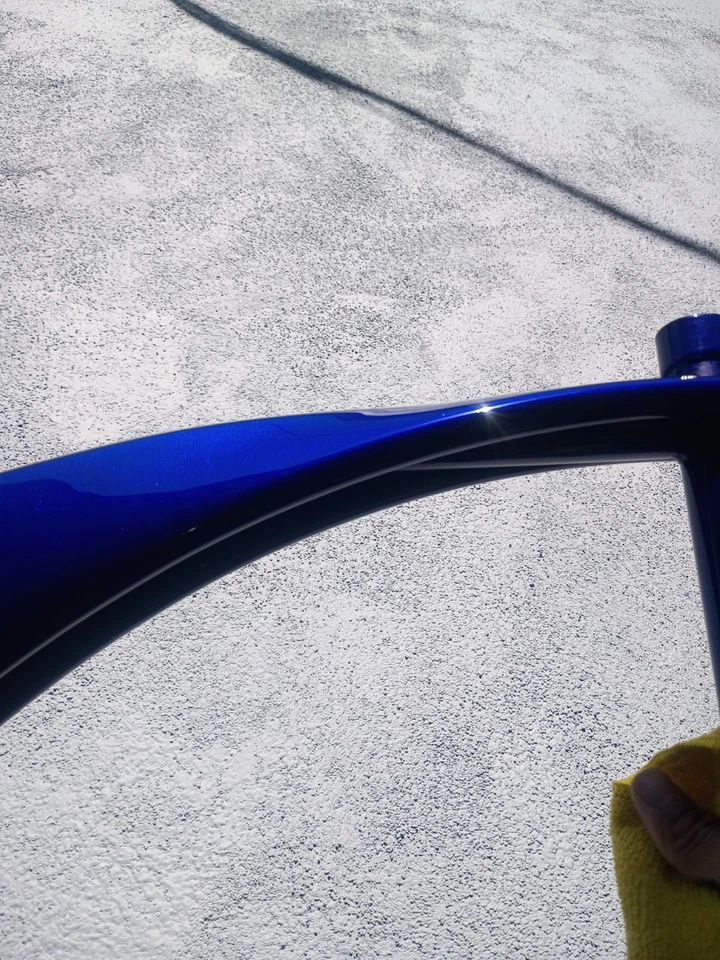 MARCO BICICLETA LOWRIDER KANDY AZUL PERSONALIZADO 20" Foto 4 de 4