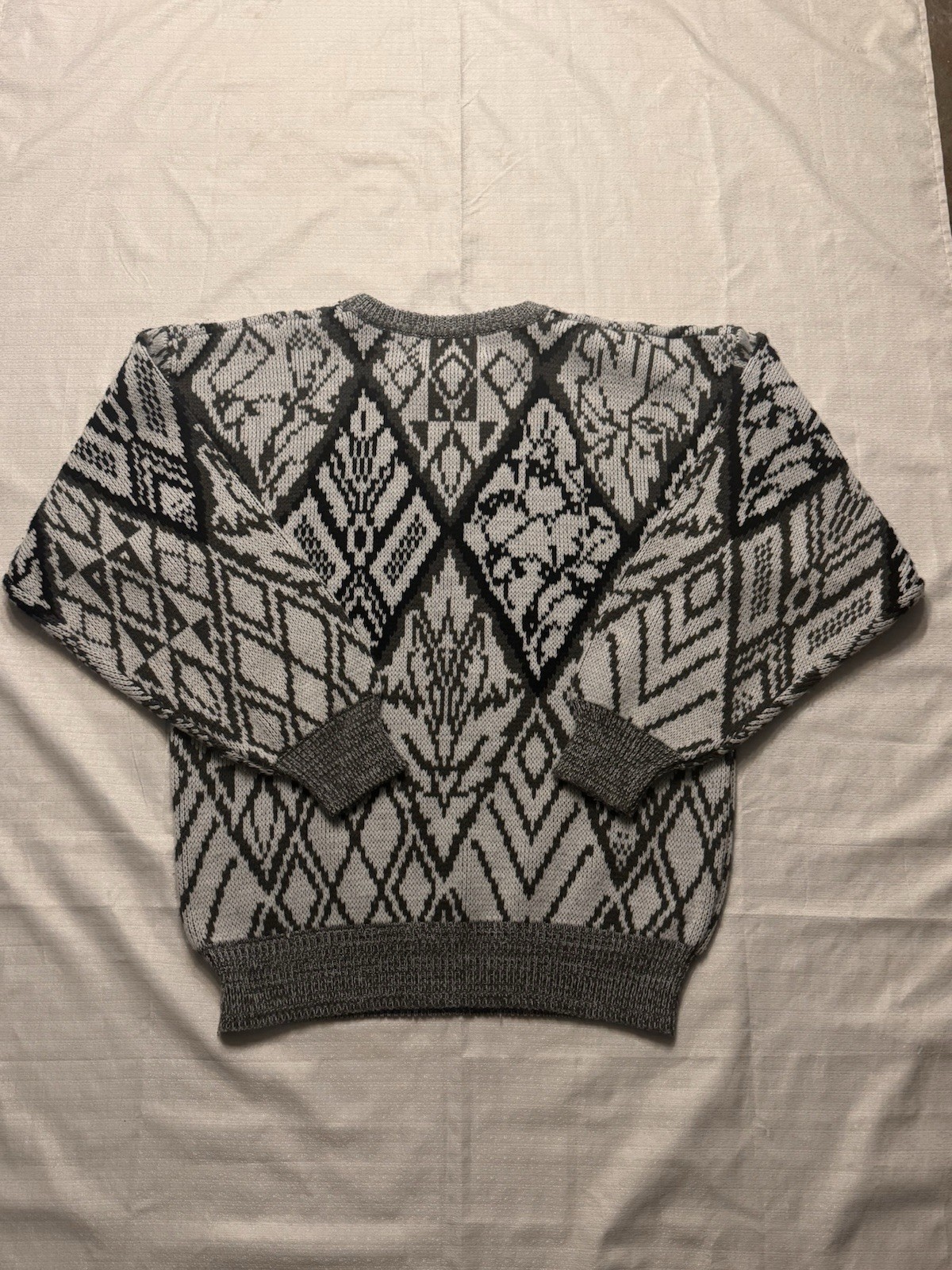 Uniform Code Sweater Large Gray Black Geometric K… - image 3