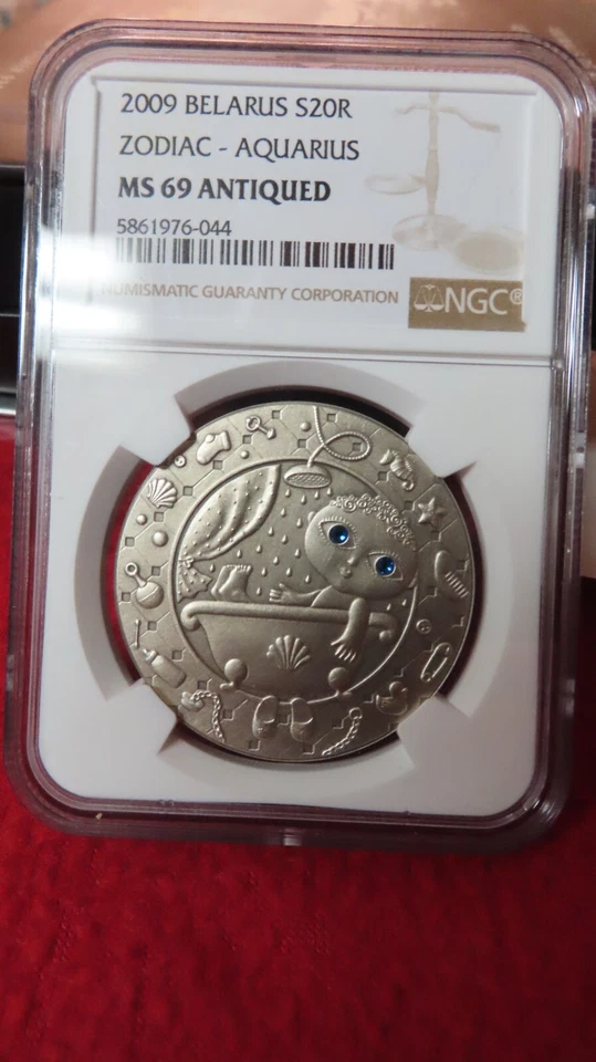 Moneda de plata Ojos de Swarovski de 1 oz signos del zodiaco de Bielorrusia Acuario NGC PCGS MS69 1 oz .999 Foto 3 de 4