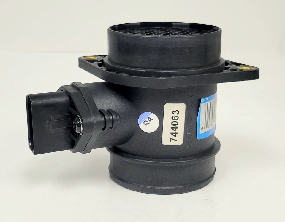 Sensor de flujo de masa de aire de productos de motor estándar MF21033N para Audi Seat Volkswagen Foto 2 de 4