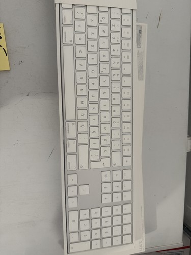 Turkish layout Apple Magic Keyboard with Numeric Keypad - white - Bild 5 von 7