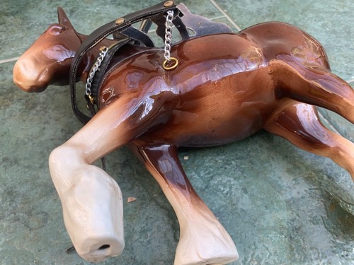 Vintage MEDIUM Shire Horse Ornament -c. 23cms tall & 26cms long. No makers marks - Picture 4 of 5