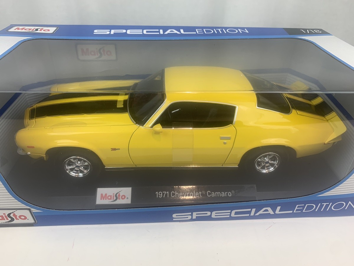 NIB Maisto Special Edition 1:18 1971 CHEVROLET CAMARO in Yellow