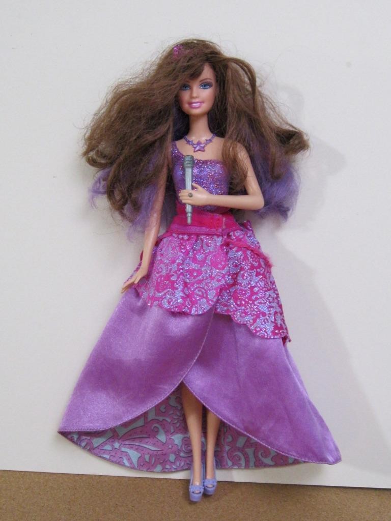 Barbie The Princess & the Popstar 2-in-1 Transforming Keira Doll