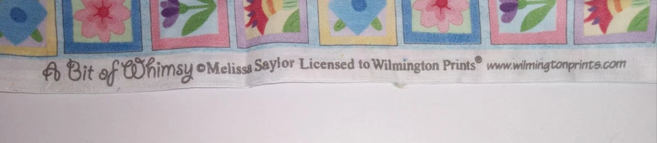 Impresiones Wilmington ~ Flores "Un poco caprichosas" en cuadrados ~ Tela de algodón 36"x44" Foto 4 de 4