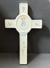 Vintage Precious Moments as Jesus Loves Me Porcelain 8" Cross Wall Boy  GL 