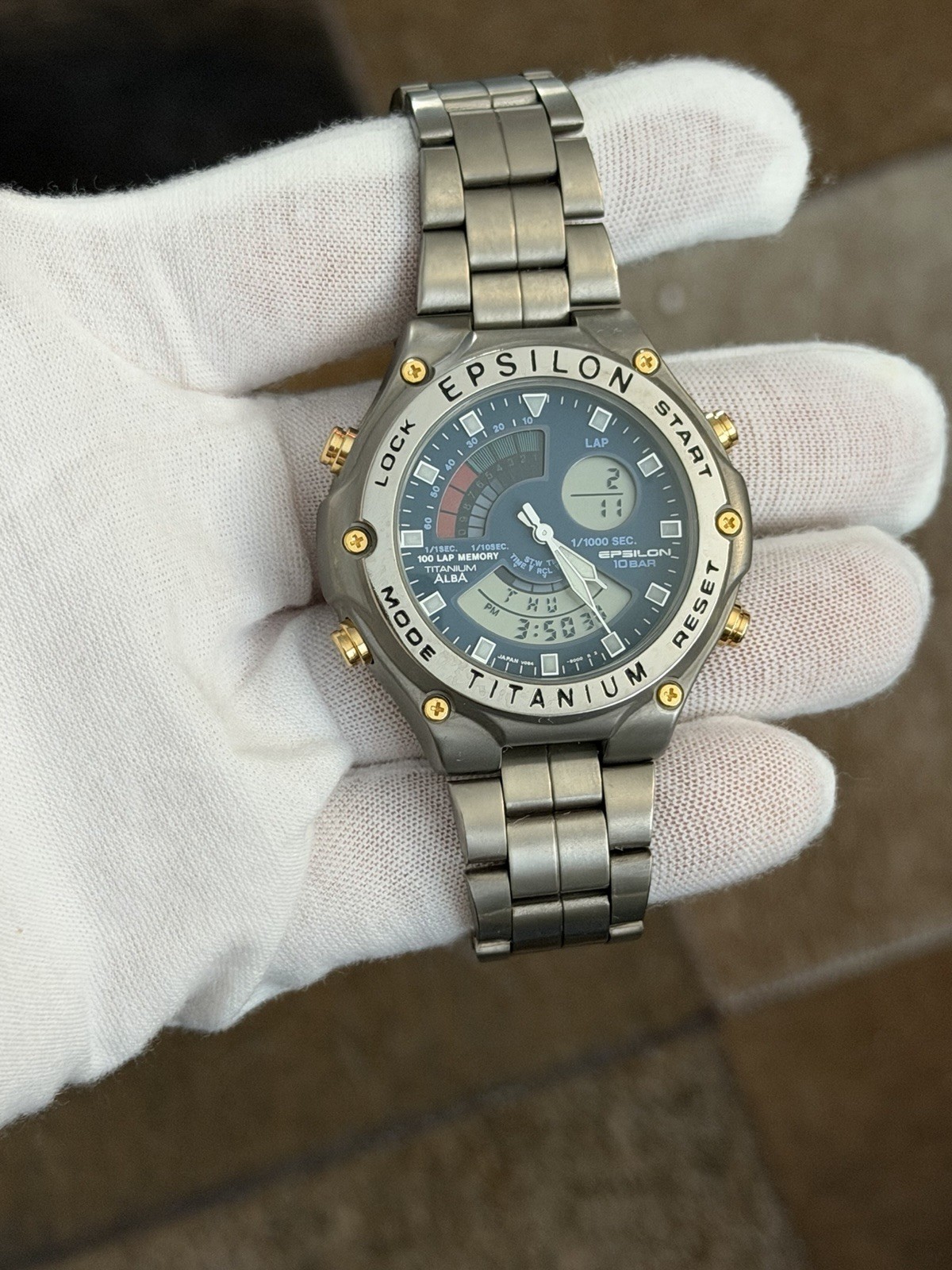 V084-8000 Rare Watch Men’s Sports Vintage Titanium Ana-Digi Epsilon Seiko Alba - VintageWatches.PK V084-8000 Rare Watch Men’s Sports Vintage Titanium Ana-Digi Epsilon Seiko Alba - vintagewatches.pk