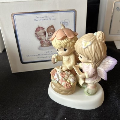 Precious Moments Fairies Christmas Memories Are Made with Love Figurine  in Box 