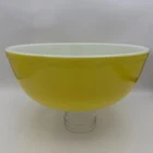 Vintage Pyrex 404 Primary Color Yellow Round Nesting Mixing Bowl 4 Quart 1950's
