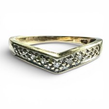 Diamond Ring - 9ct Gold - Vintage Wishbone - Size L - Timeless