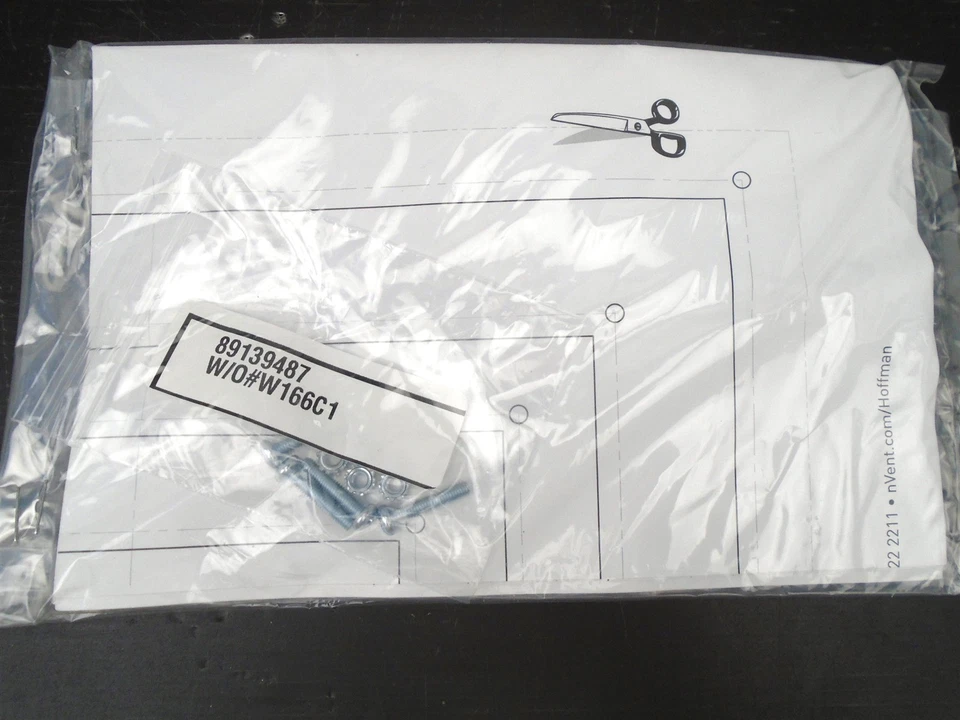 nVent HOFFMAN - HF0916414 - HF09 VENTILADOR FILTRO MONTAJE LATERAL, 115V 70CFM - (NUEVO en CAJA) Foto 4 de 4