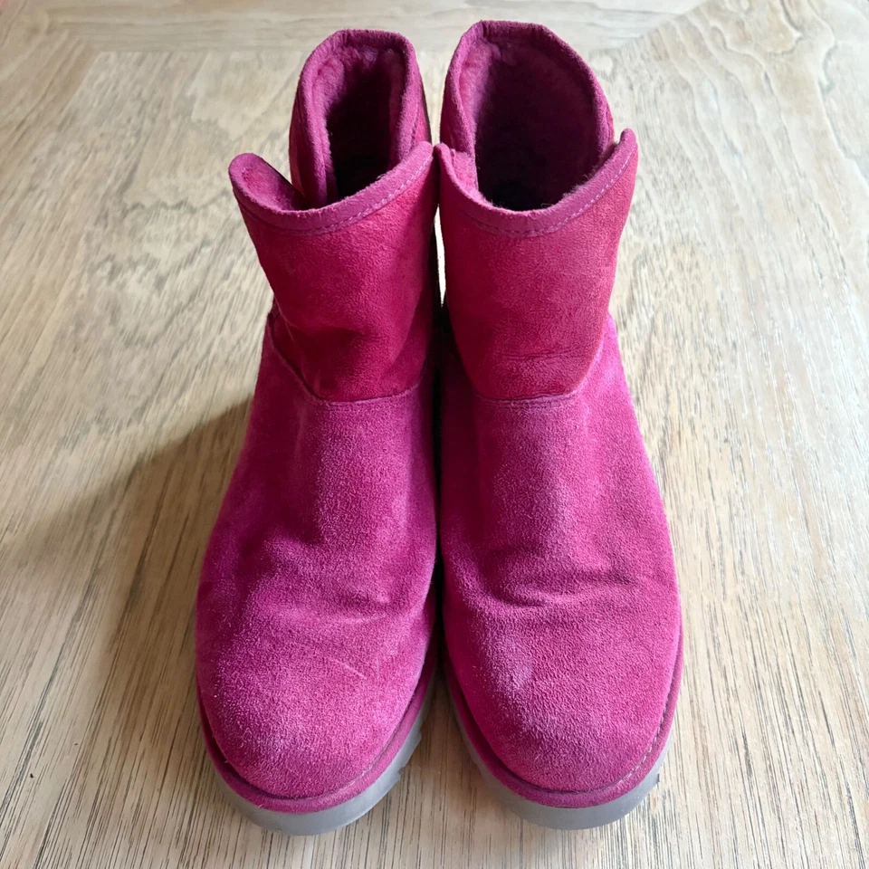 $180 UGG Kristin Gamuza Botines Plataforma Tacón Cuña Rosa Botines TALLA 7.5 USADOS EN EXCELENTE ESTADO Foto 2 de 4