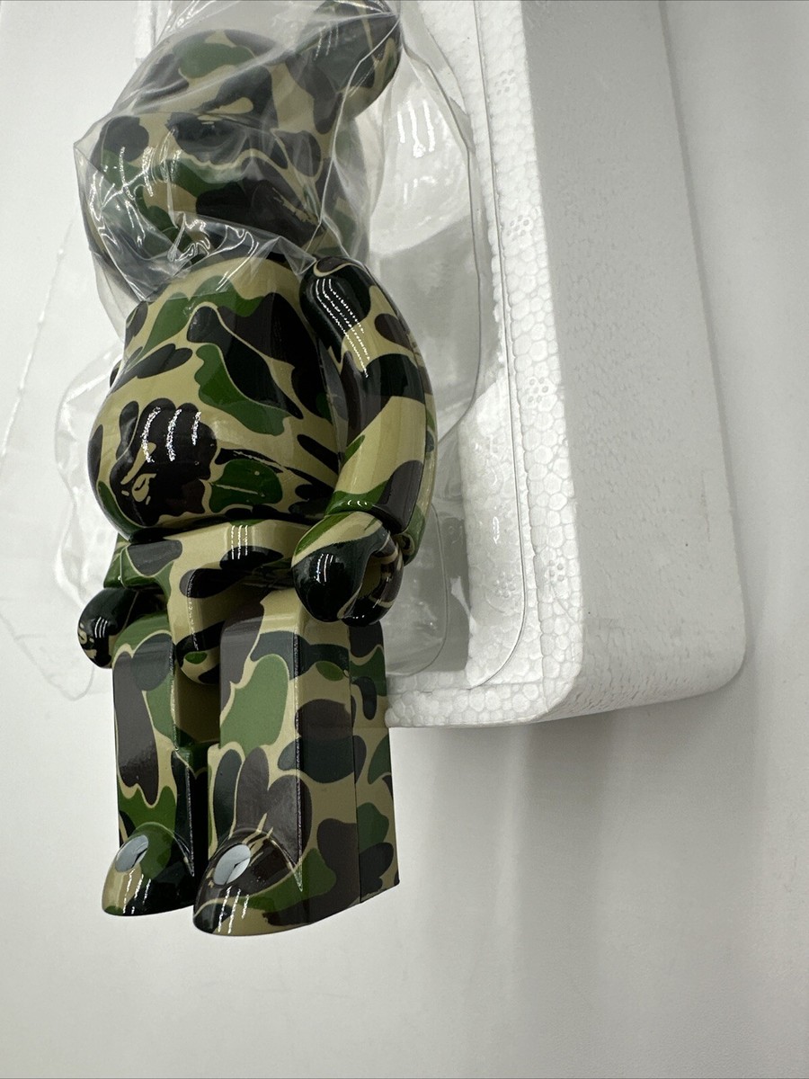 Medicom Bape Play ABC Green Camo Bearbrick 200% Metal