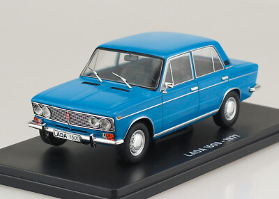 Lada 1500 1977 blau 1:24 Hachette Modellauto