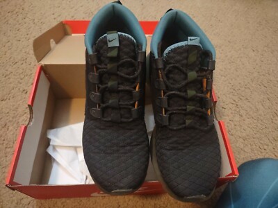 RARE - Nike Roshe Run Sneakerboots Nike Roshe Run SneakerBoot Black/Black-Silver | Hypebeast main image 2