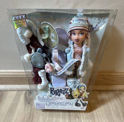 MGA Bratz Wintertime Wonderland Cloe 10in Fashion Doll w/ Accessories 2004
