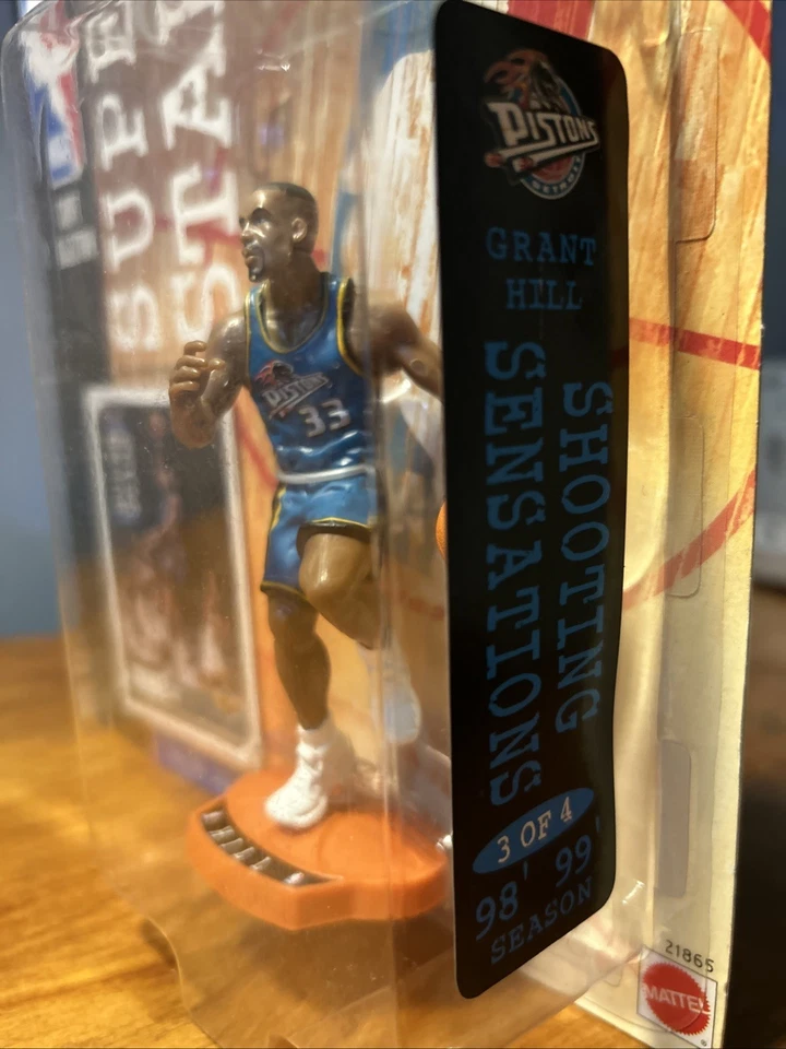 Figura Grant Hill NBA Court Collection Super Stars 98/99 Temporada Pistones Nuevo en Paquete Foto 2 de 4