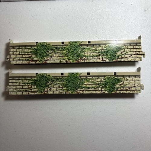 Vintage Marx 1950s Medieval Tin Castle Walls x2 Valiant Robin Hood Parts