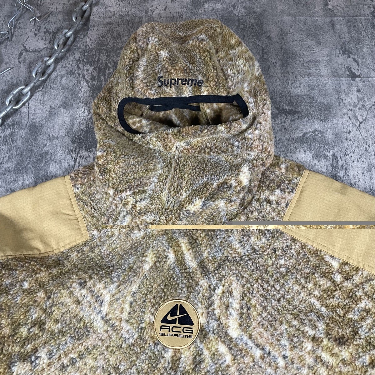 supreme Nike acg ホアジャケット　snake Supreme × NIKE ACG Fleece Jacket pullover Gold snakeskin size