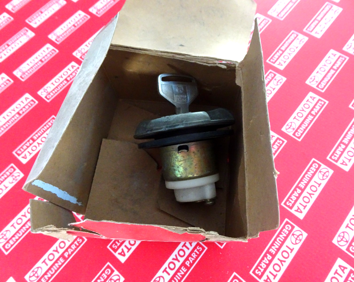 1970 1971 1972 1973 1974 1975 1976 1977 KE20 TE21 Toyota Corolla