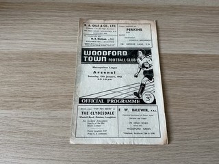 Woodford Town v Arsenal 1961/62 Metropolitan League 4 Pager 13th January 1962