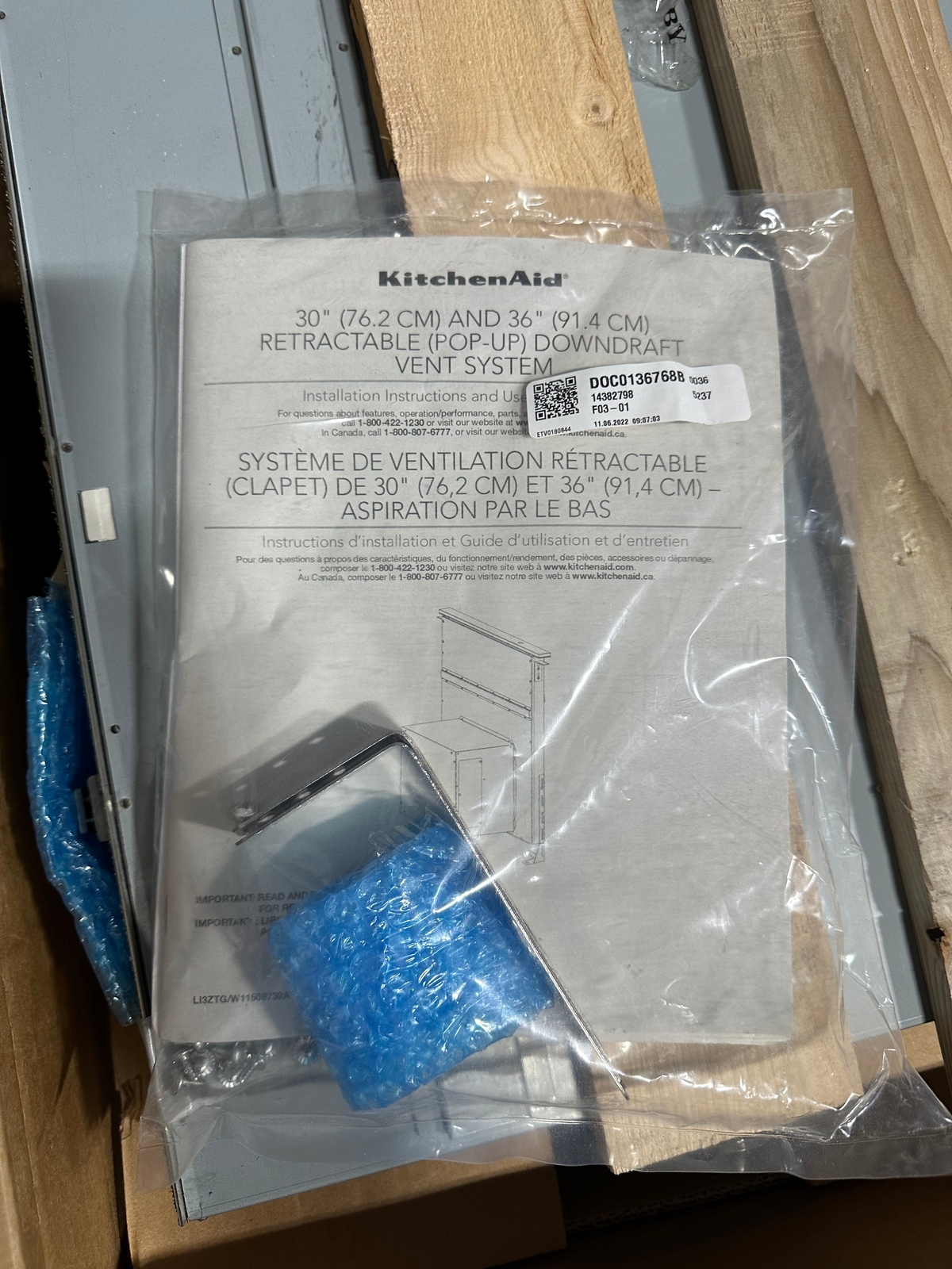 KitchenAid Specialty Series 36" Telescopic Downdraft System