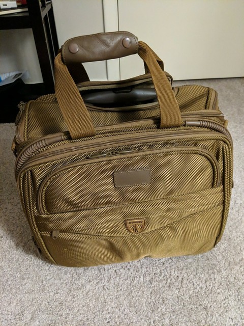 travelpro rolling tote