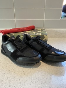 valentino rockrunner noir