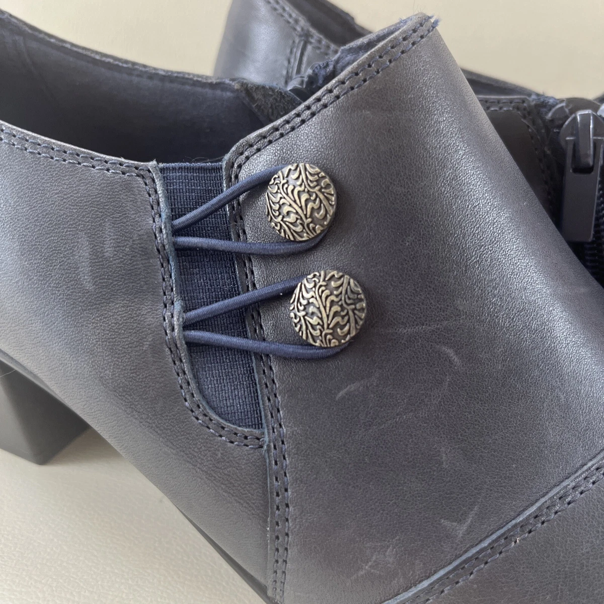 Clarks emslie clearance warren navy