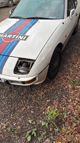 Porsche 924 restoration project/doner car/barnfind - Picture 10 of 15