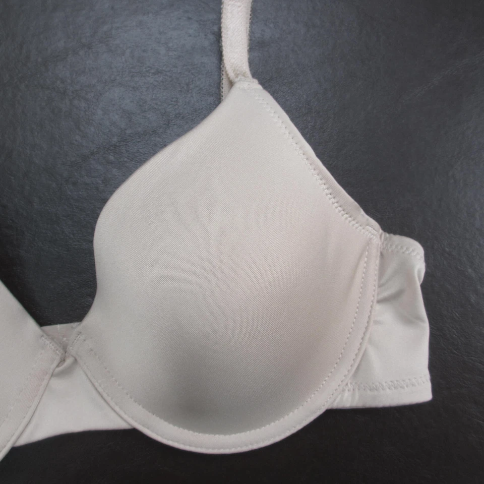 Sujetador Ellen Tracy 34B Beige Acolchado Con Aros Cierre Ajustable Espalda Foto 4 de 4