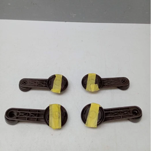 Honda HH4/HH3 Acty Street genuine manual winding knobs 4 pieces Foto 2 de 3