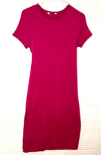 EUC Women's Short Sleeve Fuchsia  Knit Sheath Dress. Round Neck, Tie in Back Med