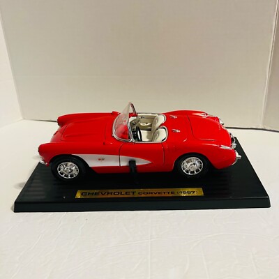 Road Tough 1/18ミニカー シボレーコルベット　1957 レッド Road Tough 1/18ミニカー シボレーコルベット 1957 レッド ROAD