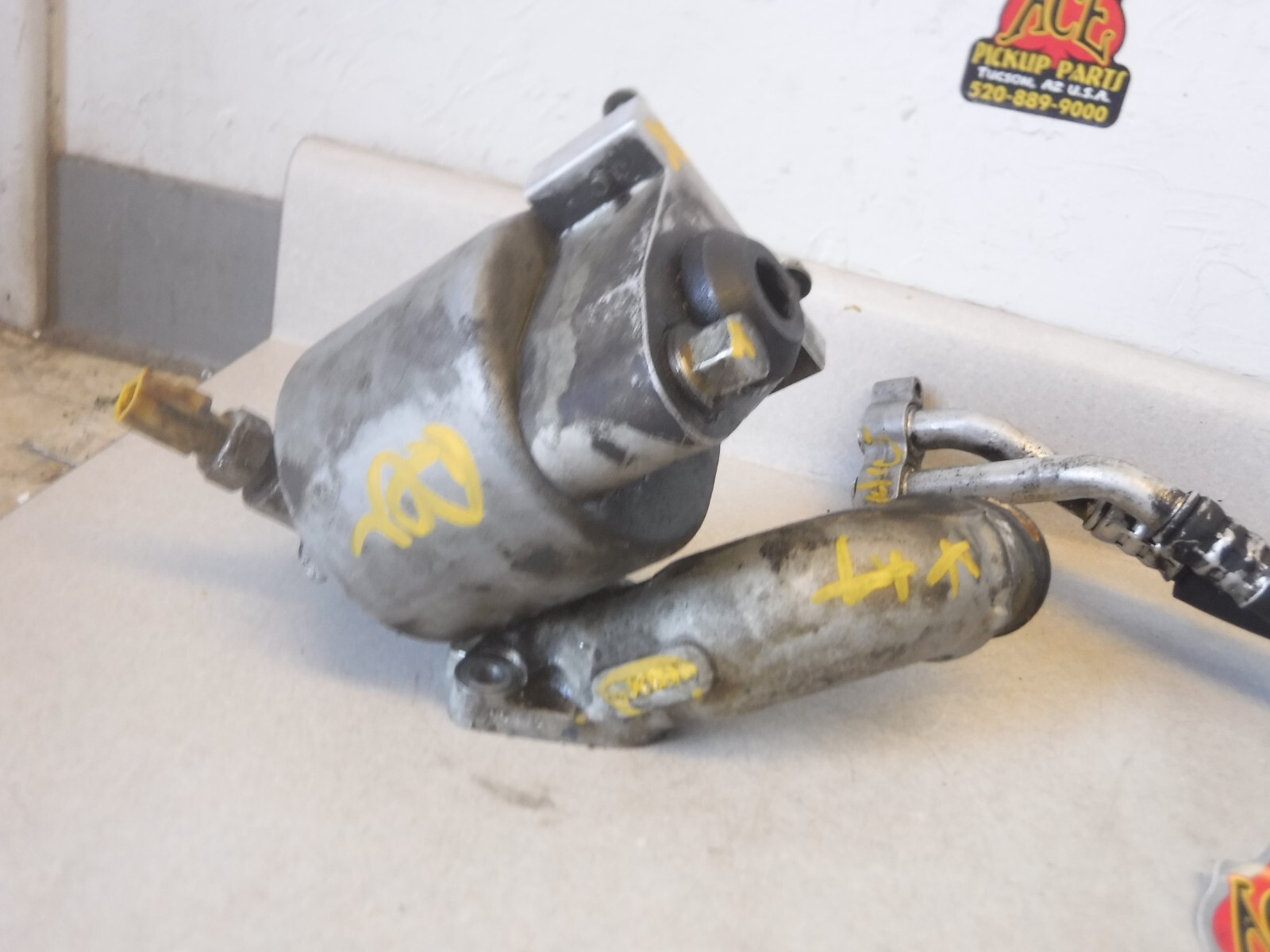 9703 Ford F150 F250 Expedition Navigator V8 Remote Oil Filter Adapter