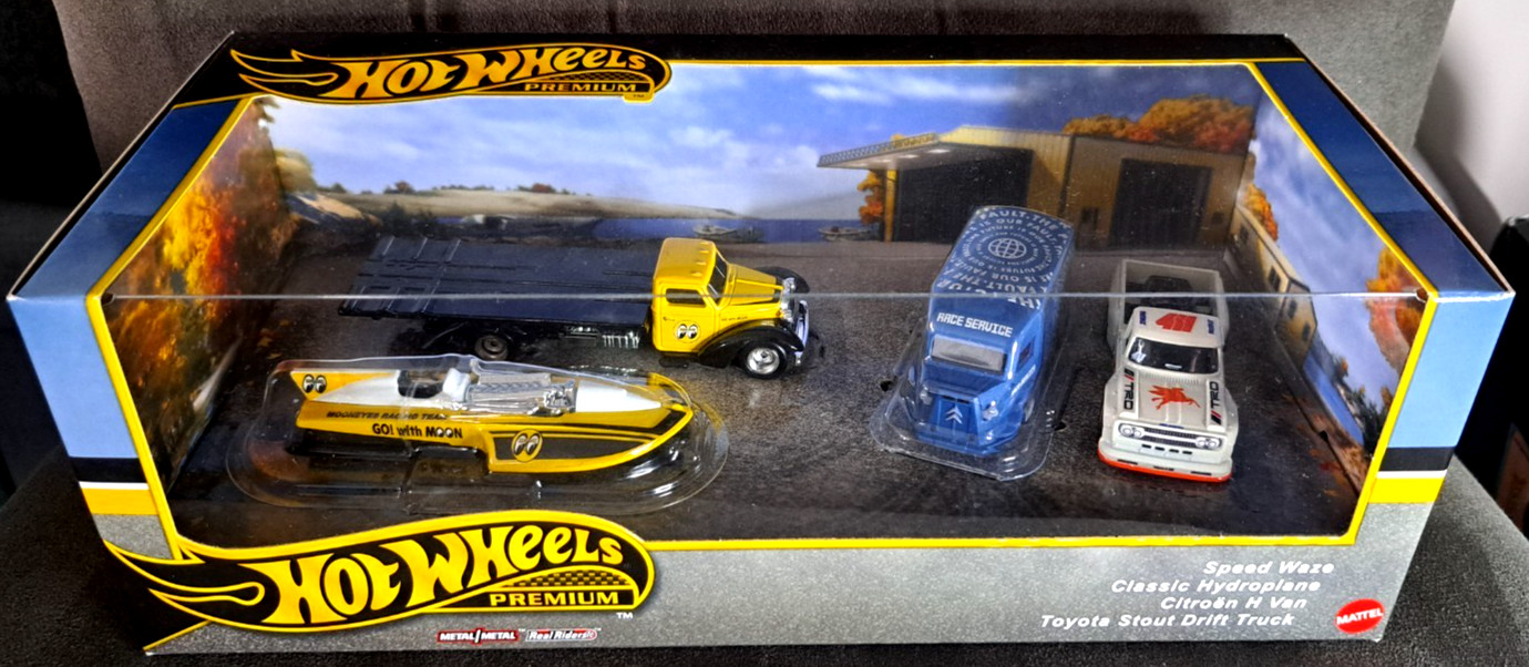 Mattel Hot Wheels Premium Metal/Metal Real Riders - Set Of 4 - New & OVP